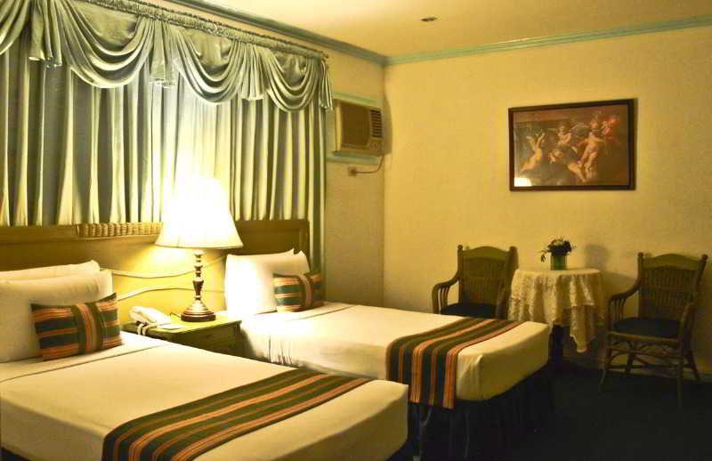 Villa Margarita Hotel Davao City 외부 사진