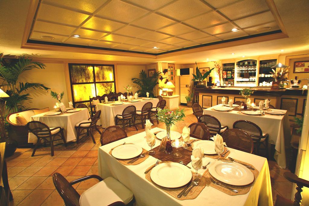 Villa Margarita Hotel Davao City 외부 사진